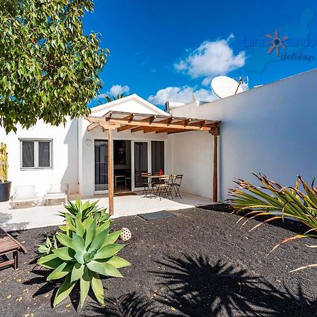 Vivienda Vacacional Maison Chaleureuse Zen Playa Blanca  Exterior photo
